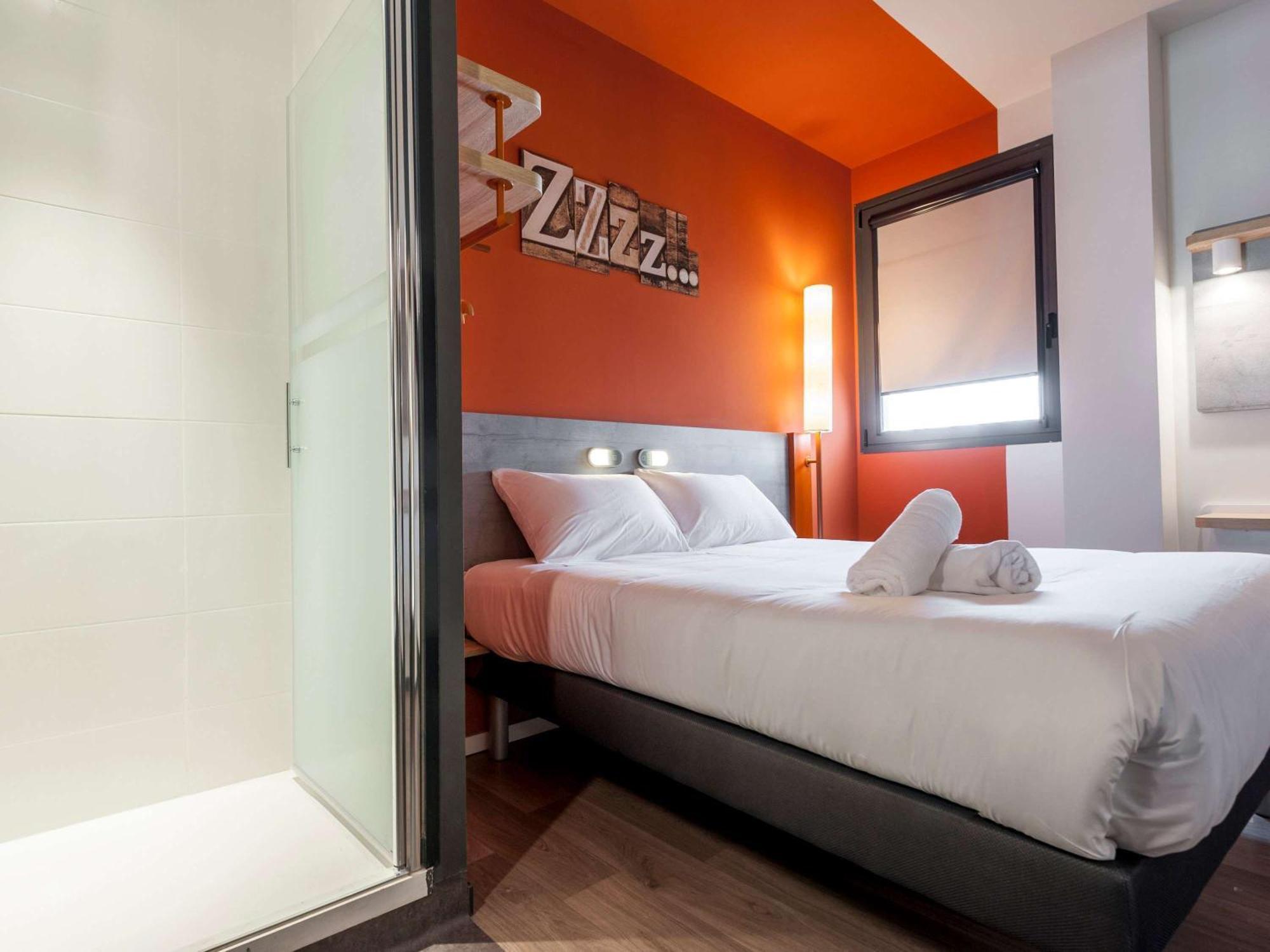 Ibis Budget Madrid Centro Lavapies Esterno foto
