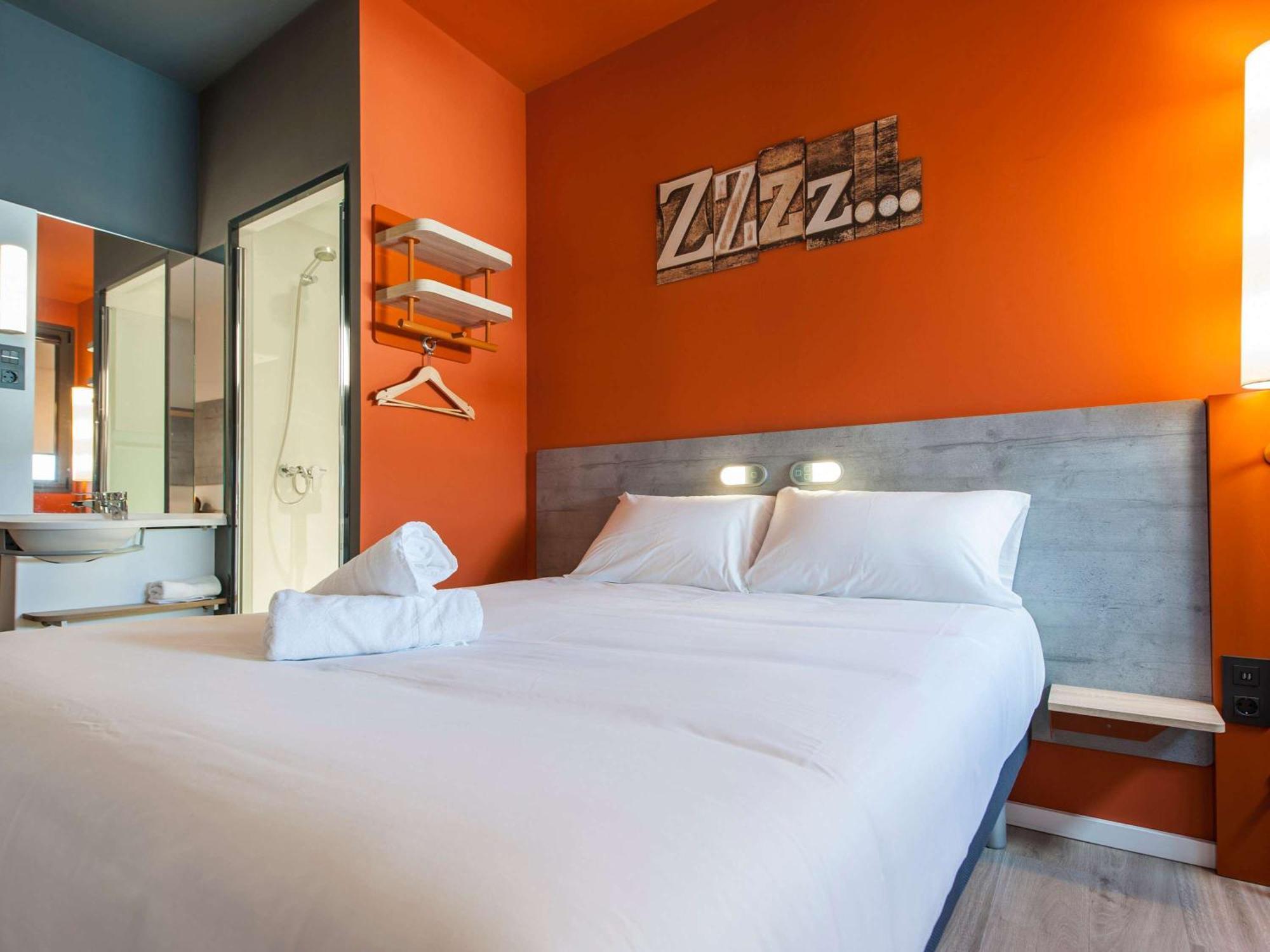 Ibis Budget Madrid Centro Lavapies Esterno foto