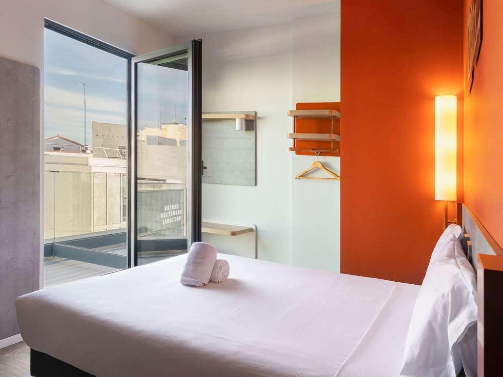 Ibis Budget Madrid Centro Lavapies Esterno foto